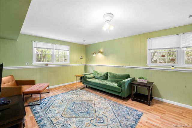 1 Bristol Court, New City, NY 10956
