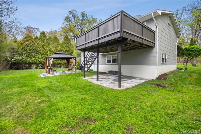 1 Bristol Court, New City, NY 10956