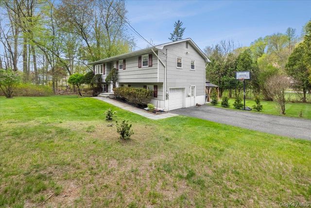 1 Bristol Court, New City, NY 10956