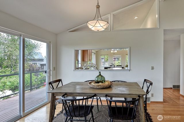 1008 W Toledo Street, Bellingham, WA 98229