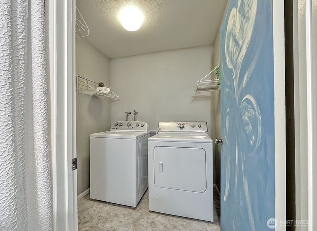 1008 W Toledo Street, Bellingham, WA 98229