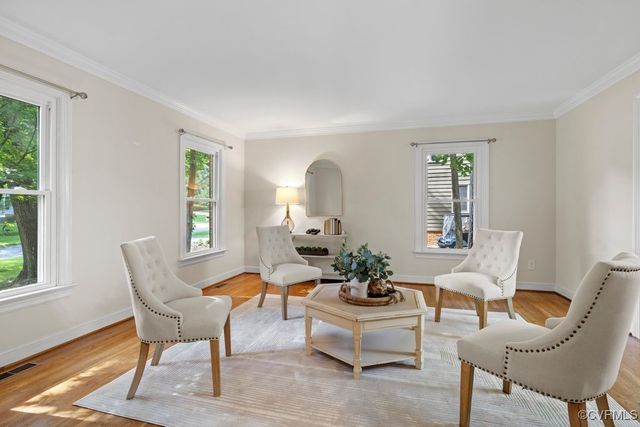 6303 Walnut Bend Dr, Midlothian, VA 23112