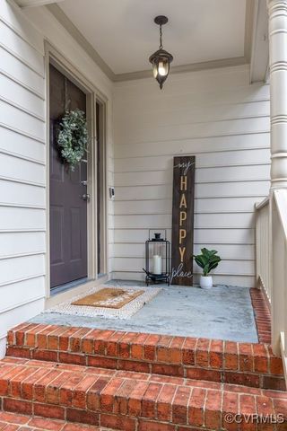 6303 Walnut Bend Dr, Midlothian, VA 23112