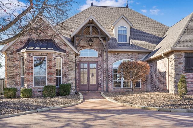 5429 Chardonnay Court, Rogers, AR 72758