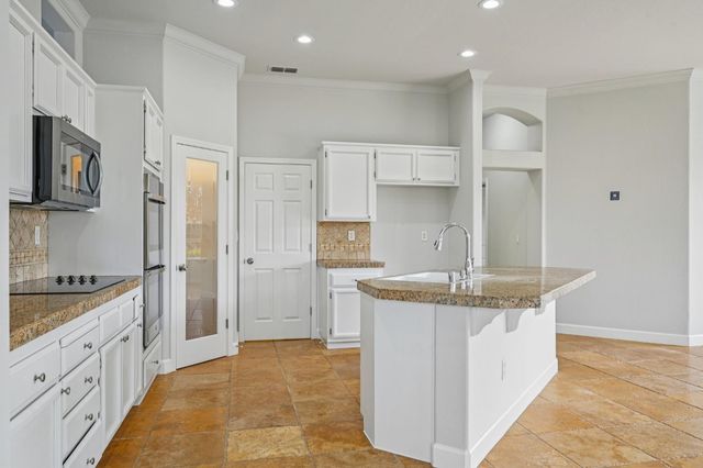 15422 Wadkins Ct, Rancho Murieta, CA 95683