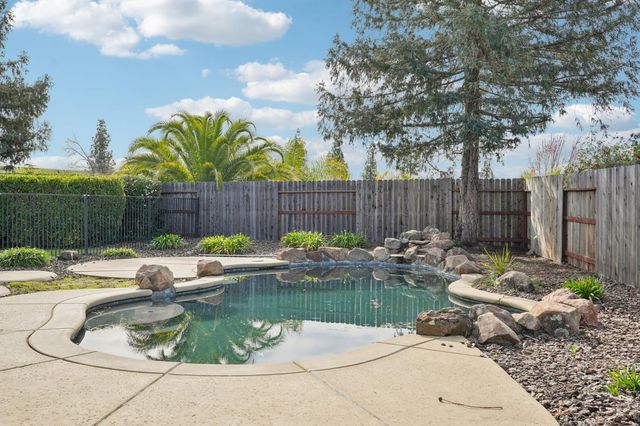 15422 Wadkins Ct, Rancho Murieta, CA 95683