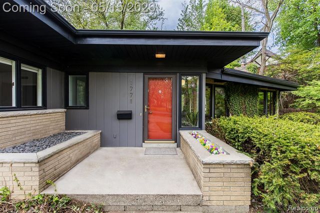 1771 Brookside Drive, Flint, MI 48503