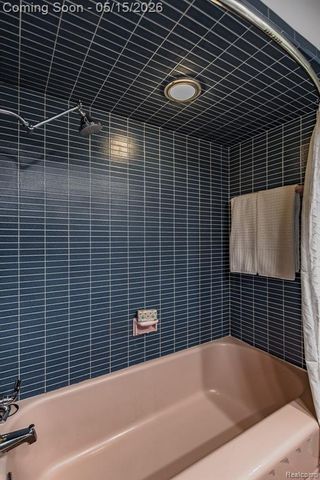 1771 Brookside Drive, Flint, MI 48503