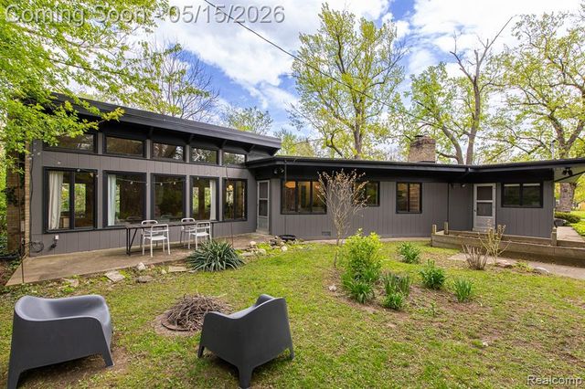 1771 Brookside Drive, Flint, MI 48503