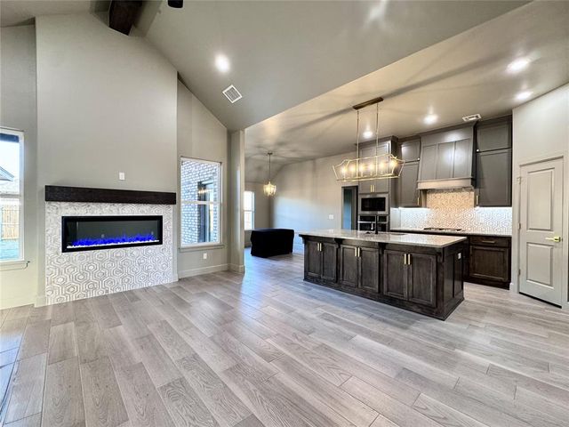 16024 Navarra Way, Oklahoma City, OK 73170