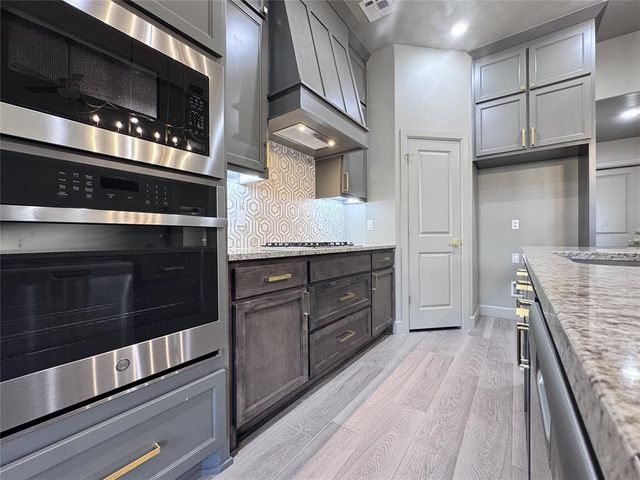 16024 Navarra Way, Oklahoma City, OK 73170
