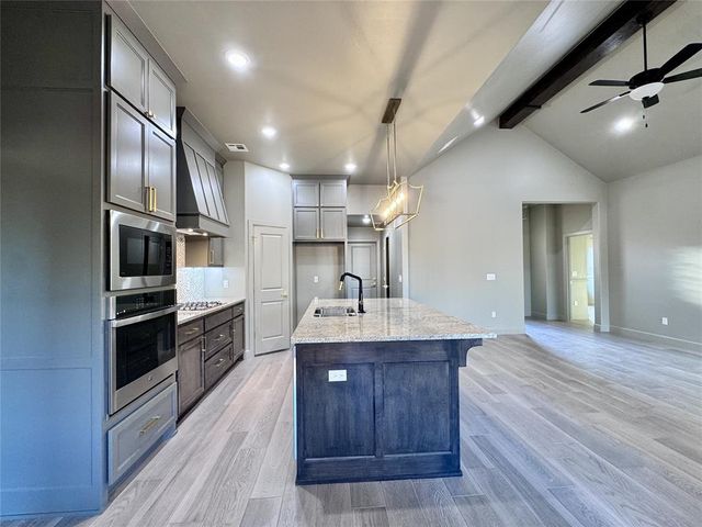 16024 Navarra Way, Oklahoma City, OK 73170
