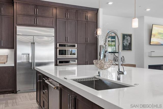 8451 Hidden Cove Way, San Diego, CA 92127