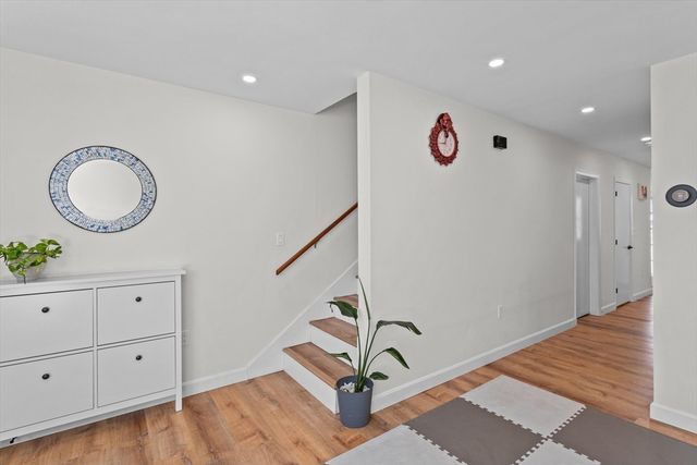 5257 Washington St. 5257, Boston, MA 02132