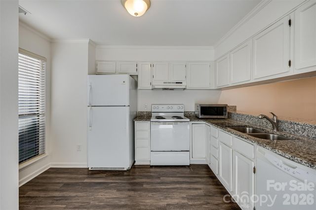 11020 Carmel Crossing Road, Charlotte, NC 28226