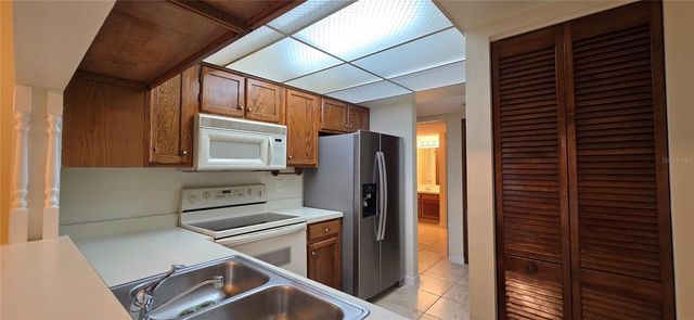 630 CRANES WAY 203, Altamonte Springs, FL 32701