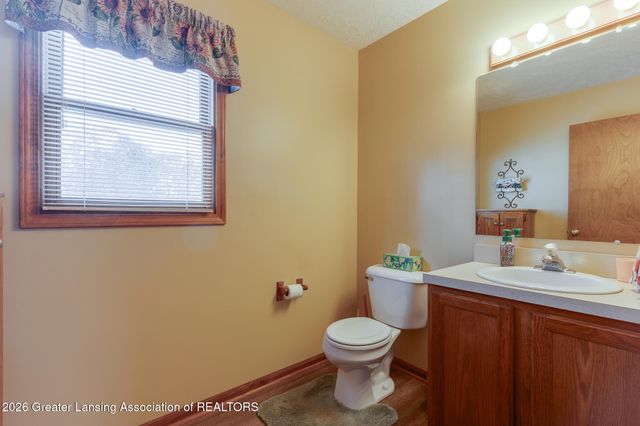 8748 Woodbury Road, Laingsburg, MI 48848