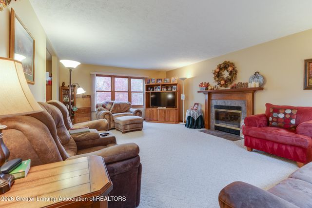 8748 Woodbury Road, Laingsburg, MI 48848