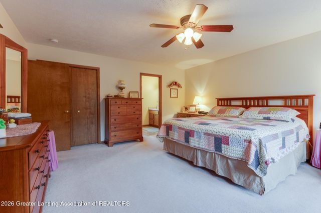 8748 Woodbury Road, Laingsburg, MI 48848