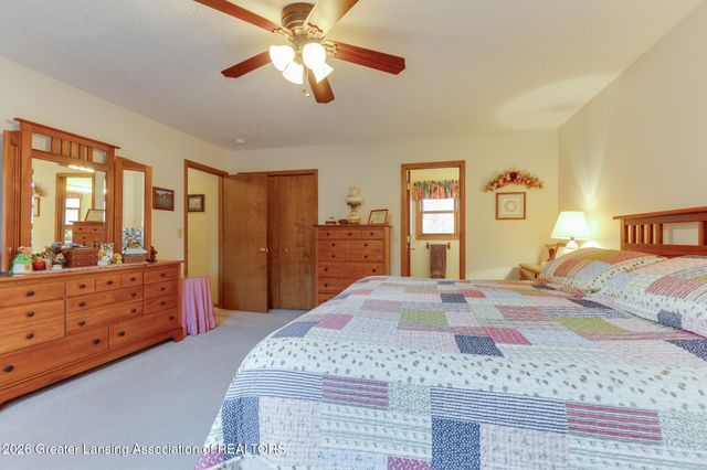 8748 Woodbury Road, Laingsburg, MI 48848