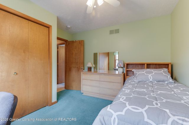 8748 Woodbury Road, Laingsburg, MI 48848