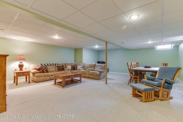 8748 Woodbury Road, Laingsburg, MI 48848