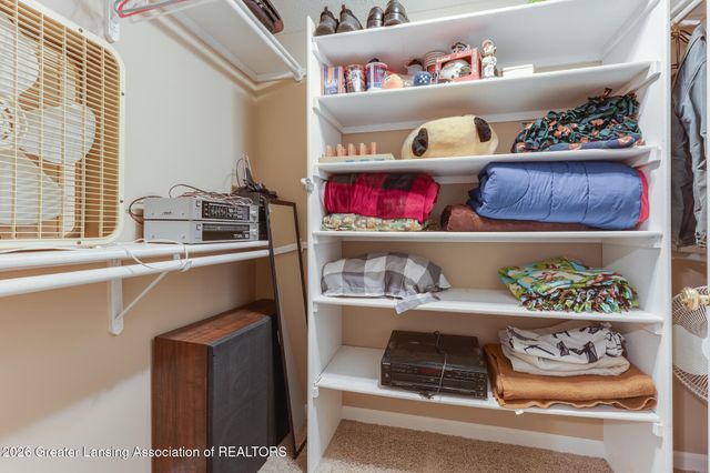 8748 Woodbury Road, Laingsburg, MI 48848