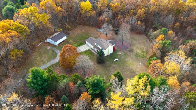 8748 Woodbury Road, Laingsburg, MI 48848