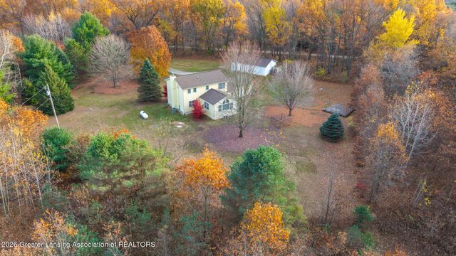 8748 Woodbury Road, Laingsburg, MI 48848
