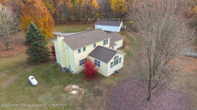 8748 Woodbury Road, Laingsburg, MI 48848
