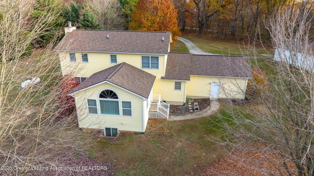 8748 Woodbury Road, Laingsburg, MI 48848