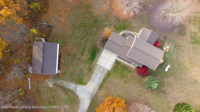 8748 Woodbury Road, Laingsburg, MI 48848