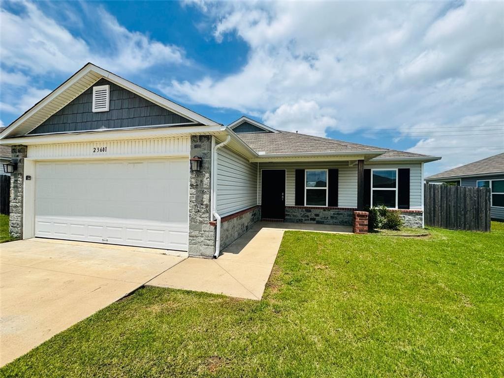 23601 E 113th Street, Broken Arrow, OK 74014