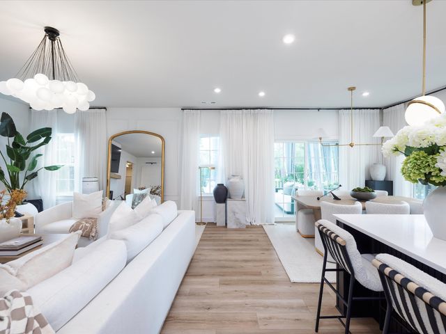 6554 Palm Warbler Dr, Murfreesboro, TN 37128