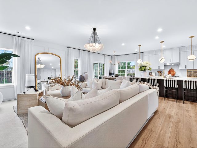 6554 Palm Warbler Dr, Murfreesboro, TN 37128