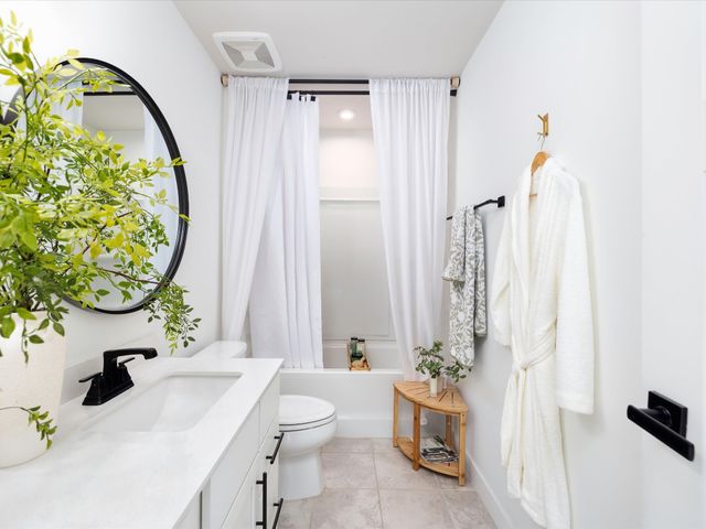 6554 Palm Warbler Dr, Murfreesboro, TN 37128