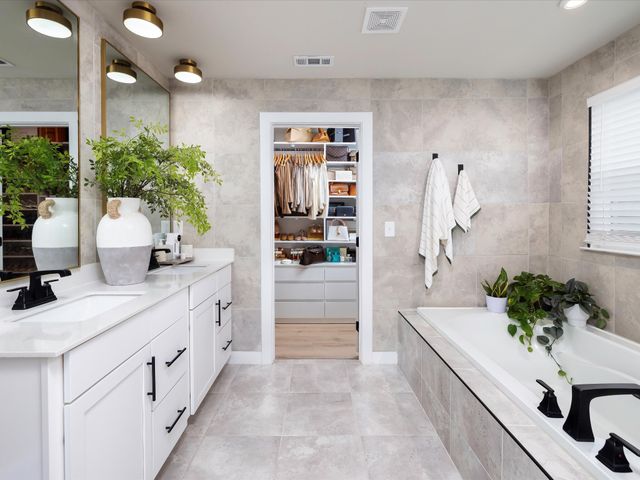 6554 Palm Warbler Dr, Murfreesboro, TN 37128