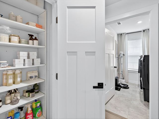 6554 Palm Warbler Dr, Murfreesboro, TN 37128