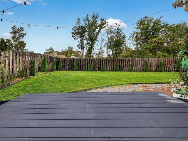 6554 Palm Warbler Dr, Murfreesboro, TN 37128