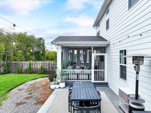 6554 Palm Warbler Dr, Murfreesboro, TN 37128