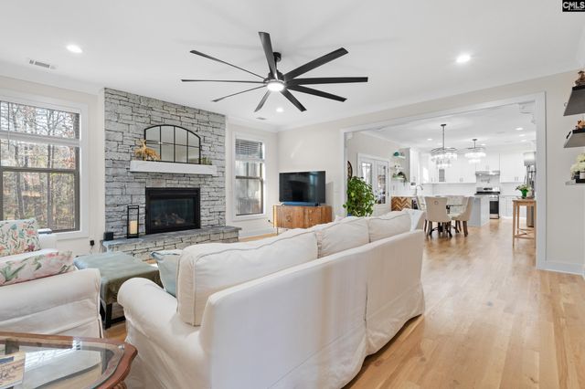 524 Murray Lindler Road, Chapin, SC 29036