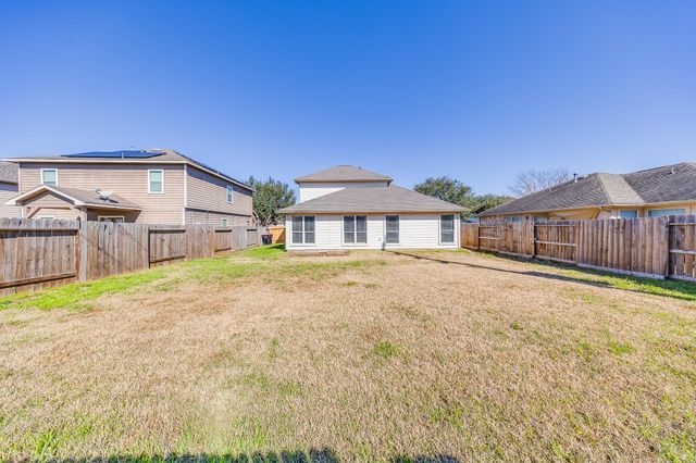 20003 Rustic Lake Lane, Cypress, TX 77433