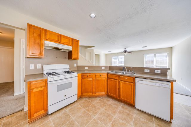 20003 Rustic Lake Lane, Cypress, TX 77433
