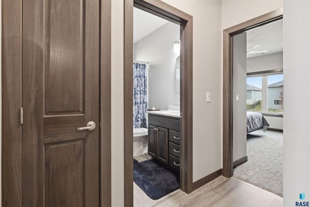 6600 E Fieldview St Street, Sioux Falls, SD 57110