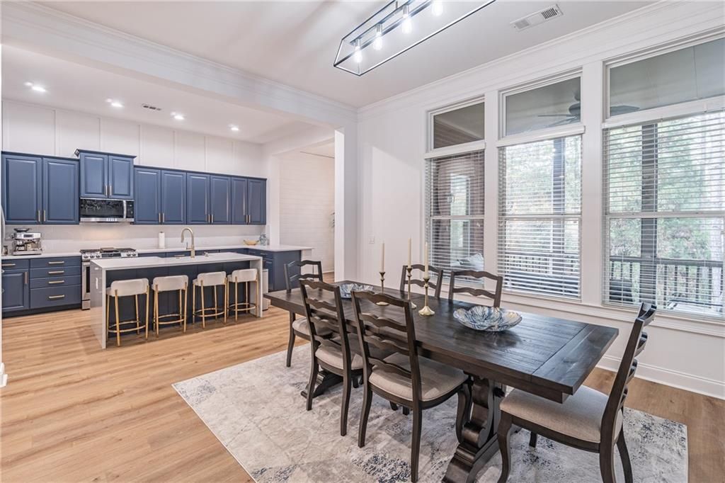 Image 21 of property listing at 1602 Rivergreen SE Court 19, Atlanta, GA 30339