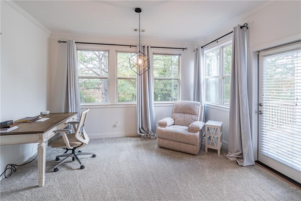 Image 33 of property listing at 1602 Rivergreen SE Court 19, Atlanta, GA 30339