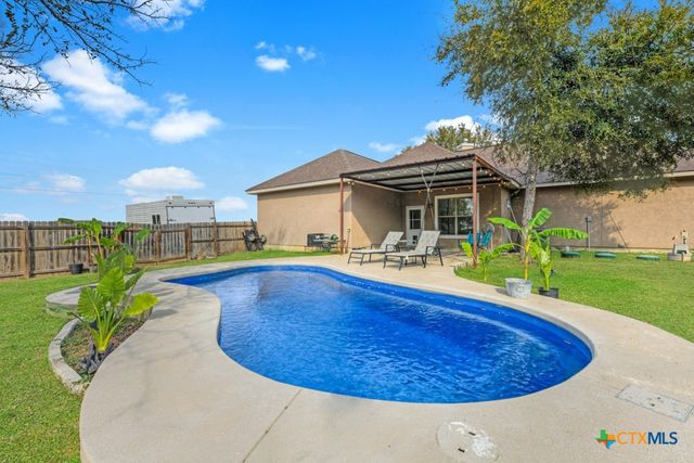 1310 Hunters Court, Seguin, TX 78155