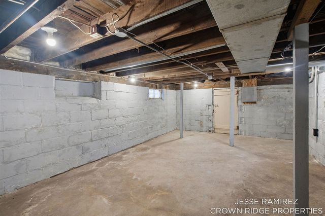 308 W 14th Street, Holland, MI 49423