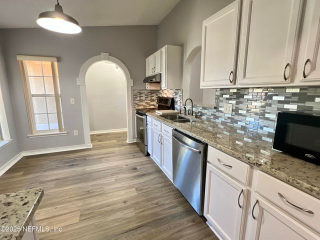 2669 LANTANA LAKES Drive E, Jacksonville, FL 32246