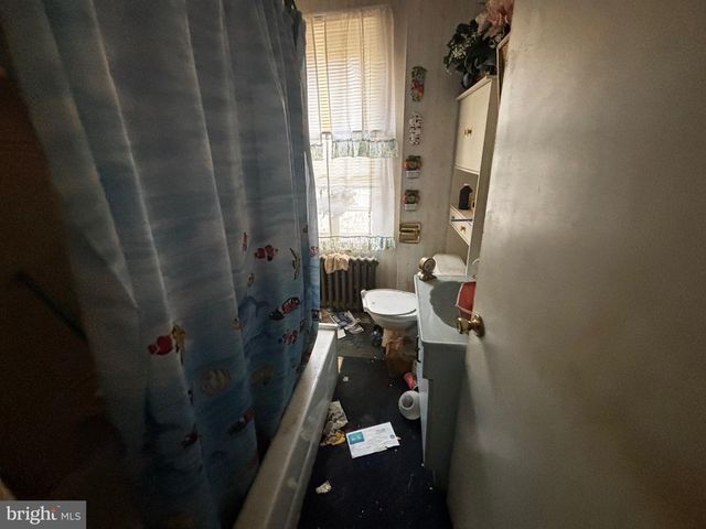 127 S PEACH ST, Philadelphia, PA 19139